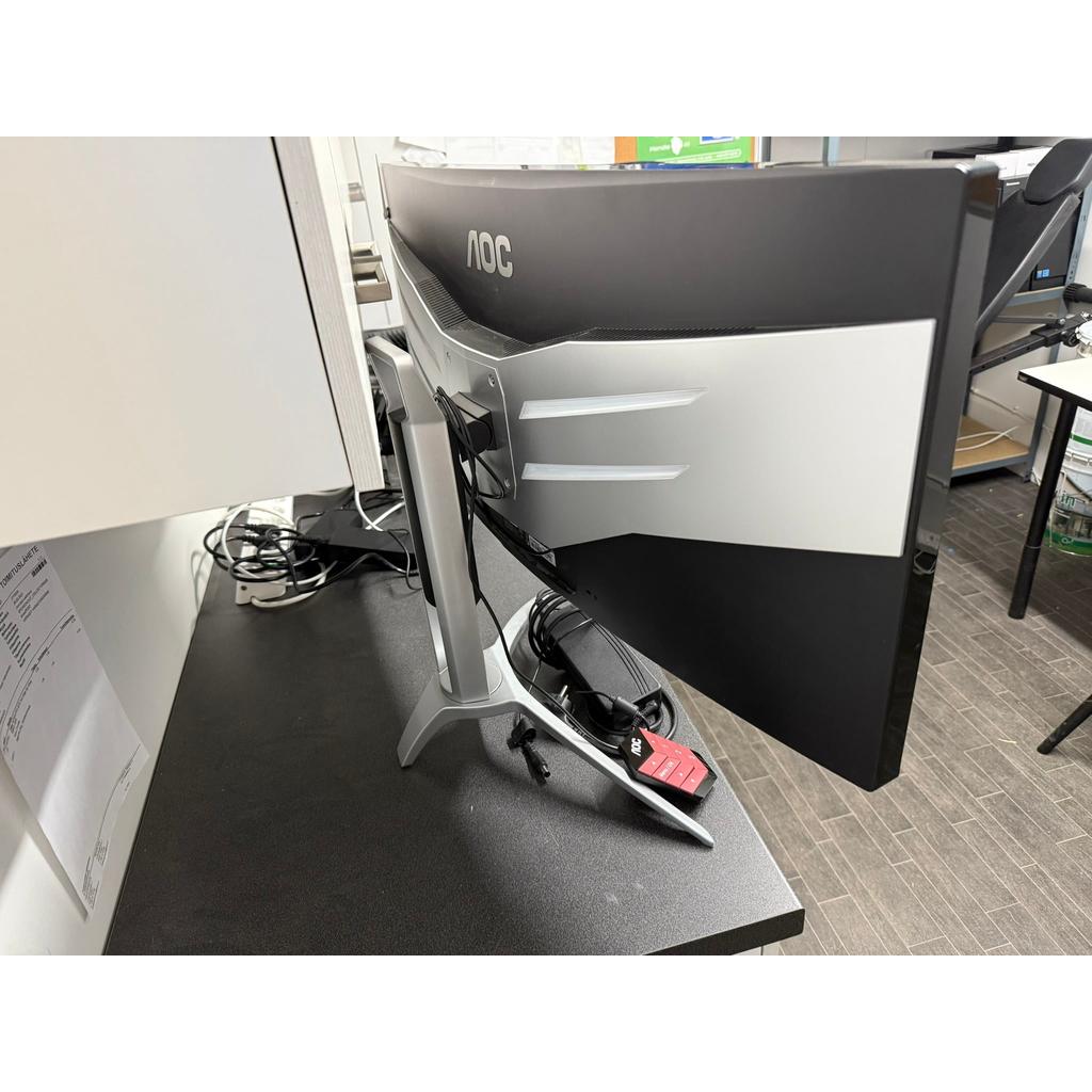 AOC Agon AG352UCX 35" Curved pelinäyttö - - - Handle It Store - Käytetyt iPhonet edullisesti verkkokaupasta